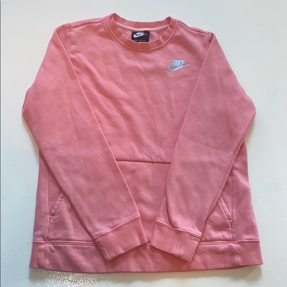 Nike Other - Nike sweatshirt with front pockets size youth XL